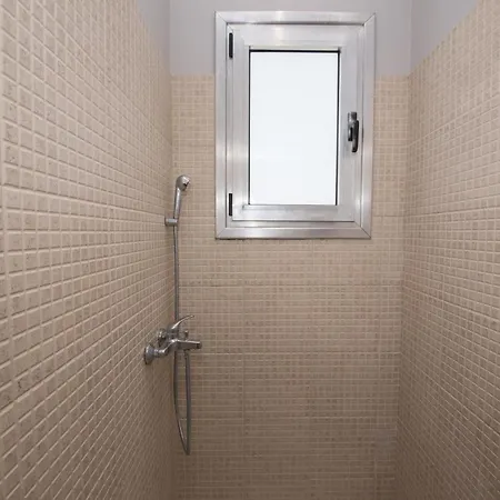 Casa Dina Apartmán *