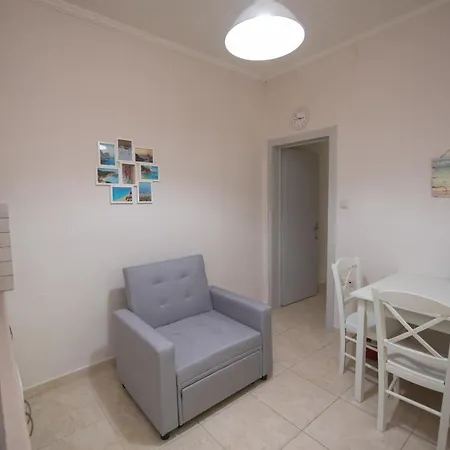 Casa Dina Lefkada City