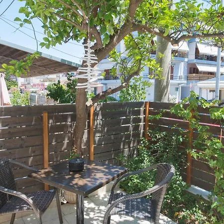 Casa Dina Lefkada City