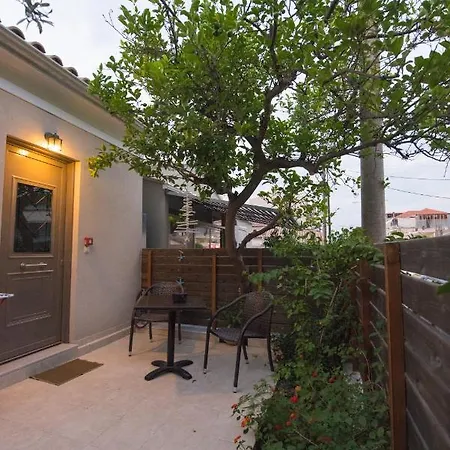 Casa Dina Lefkada City